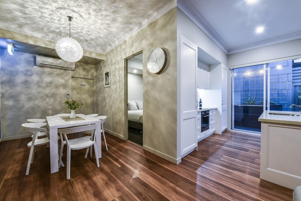 Aloha Central Luxury Apartments مونت غامبير المظهر الخارجي الصورة
